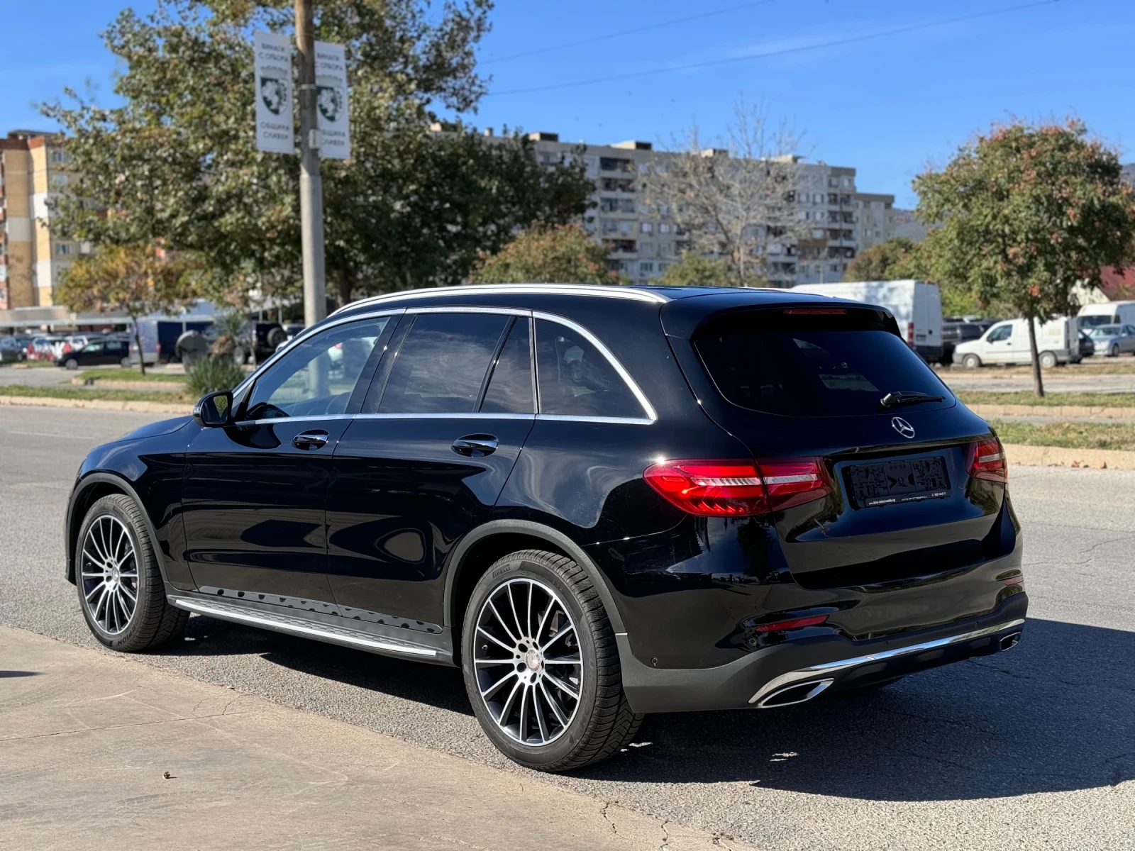 Mercedes-Benz GLC 250 d AMG 204ps* ПЕРФЕКТЕН* KEYLESS* 20'*  - изображение 3