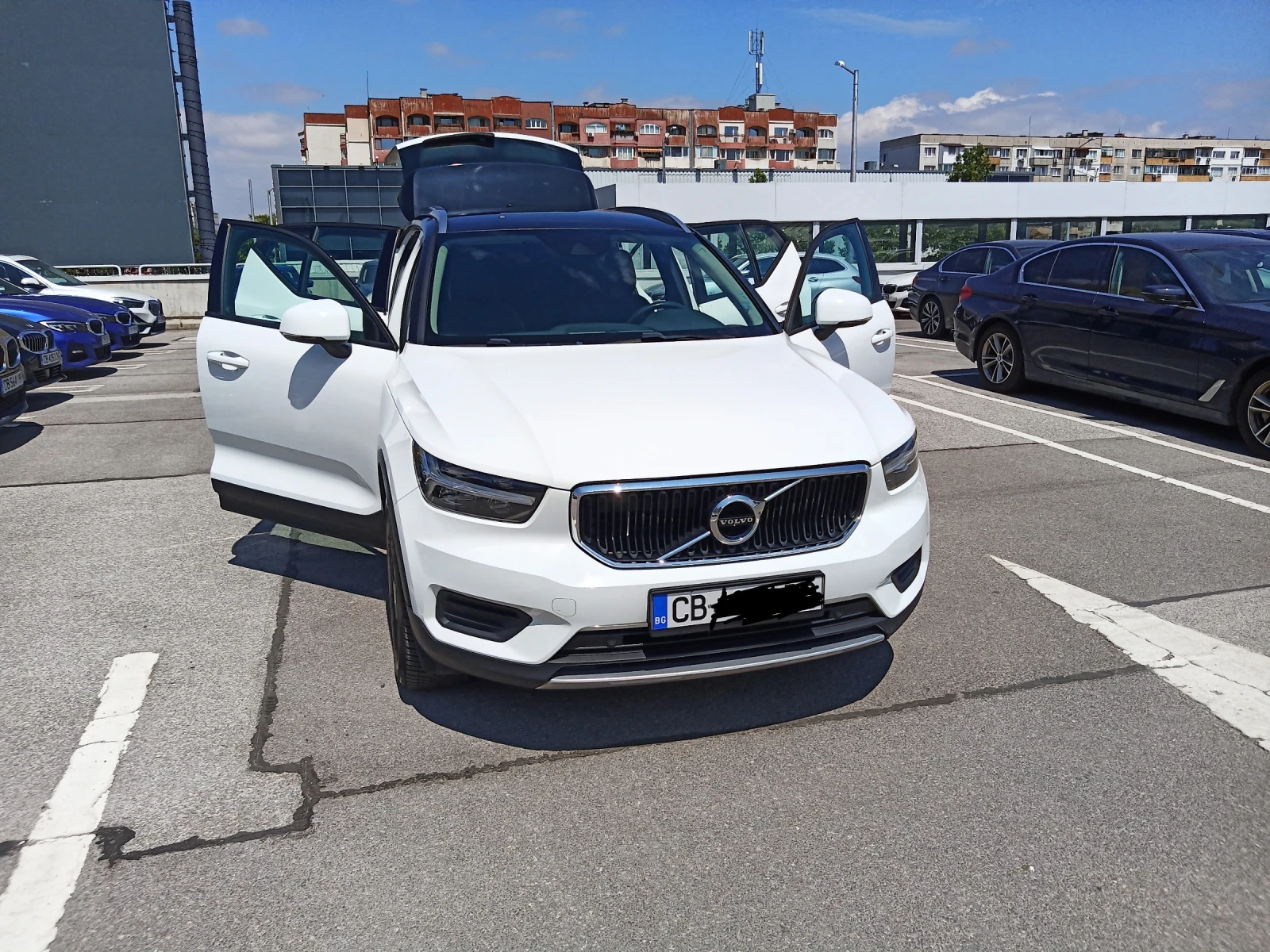 Volvo XC40 Т3 Momentum  - изображение 7