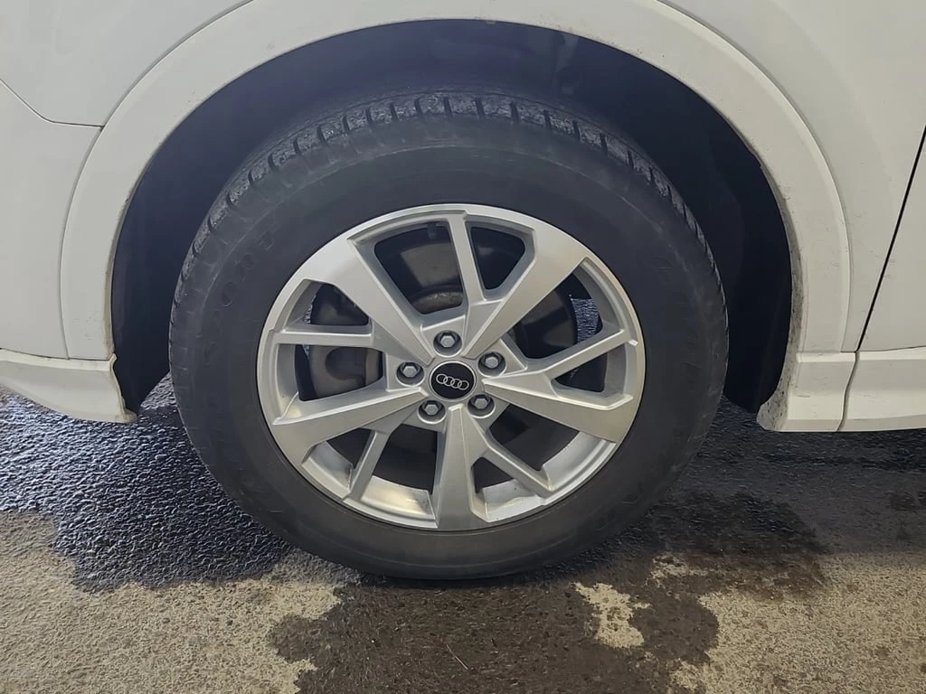 Audi Q3 * KOMFORT * CARFAX * БЕЗ ПЪРВОНАЧАЛНА ВНОСКА - изображение 6