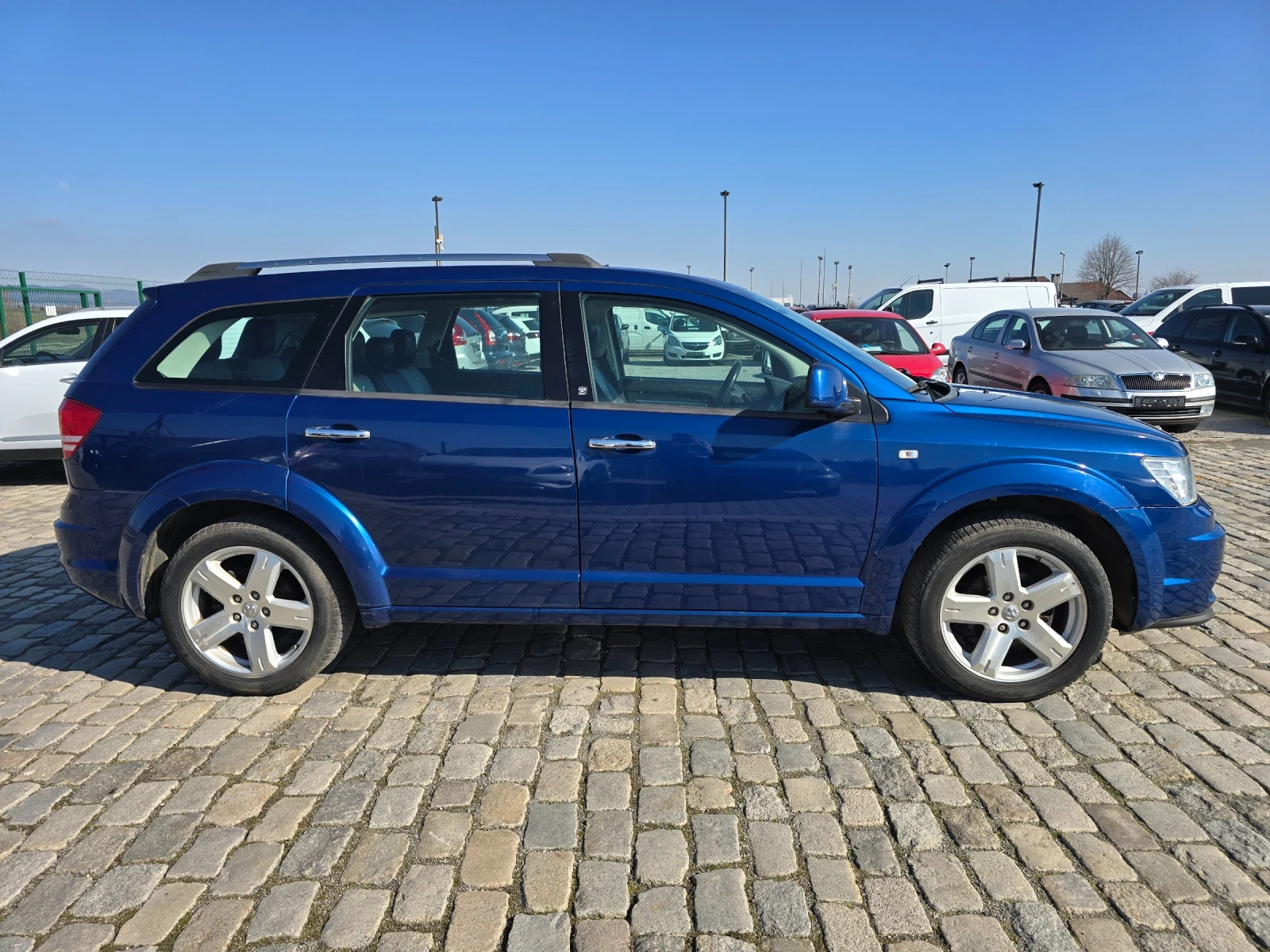 Dodge Journey 2.8i ГАЗ Автоматик 7 места внос от ИТАЛИЯ - изображение 4