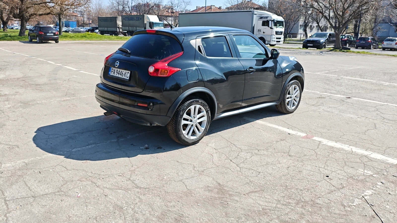 Nissan Juke, снимка 8 - Автомобили и джипове - 53849048