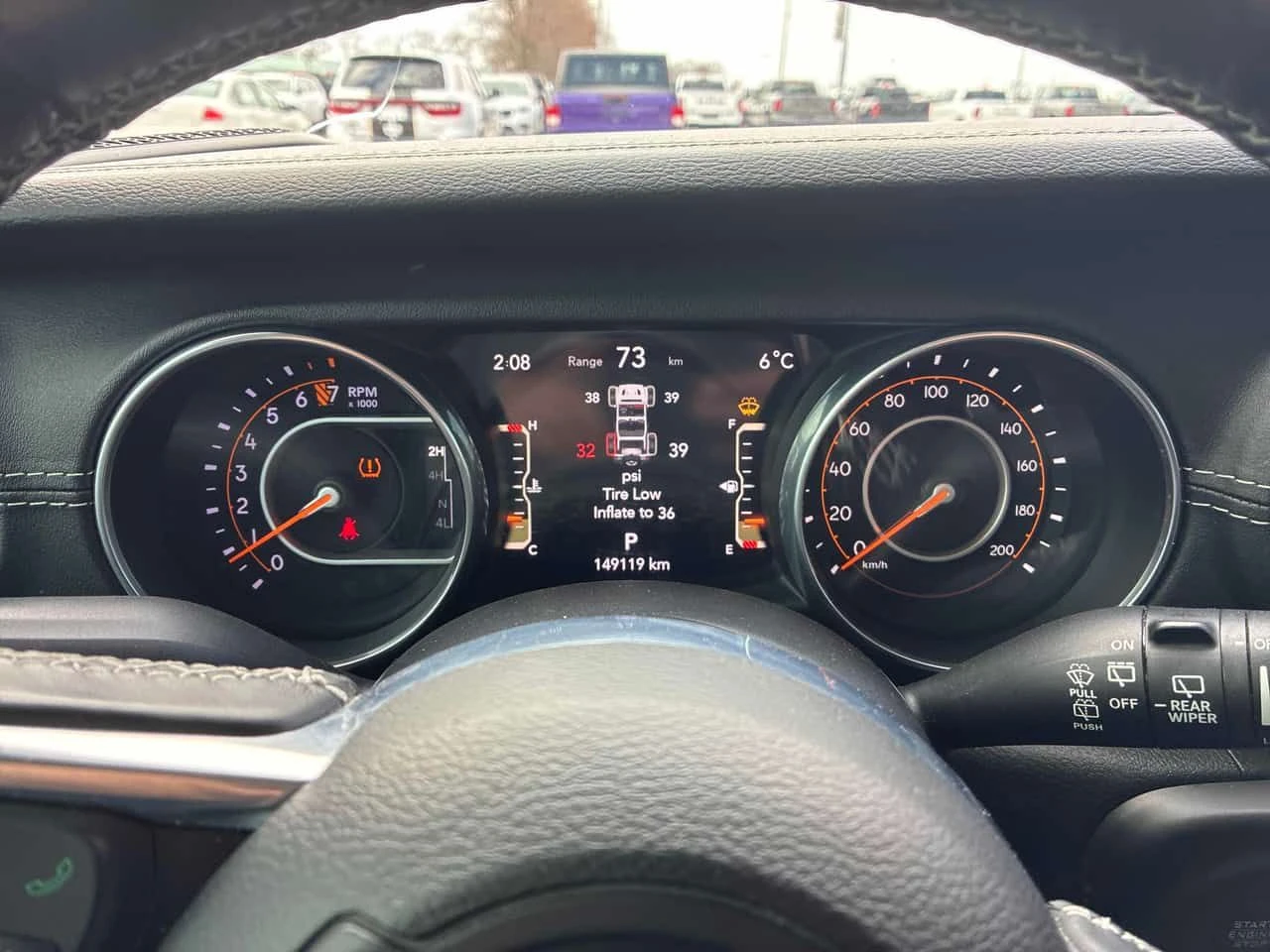 Jeep Wrangler SAHARA * ПОДГРЕВ / КОЖЕН САЛОН / ПРЕДСТАВИТЕЛСТВО, снимка 7 - Автомобили и джипове - 54034417