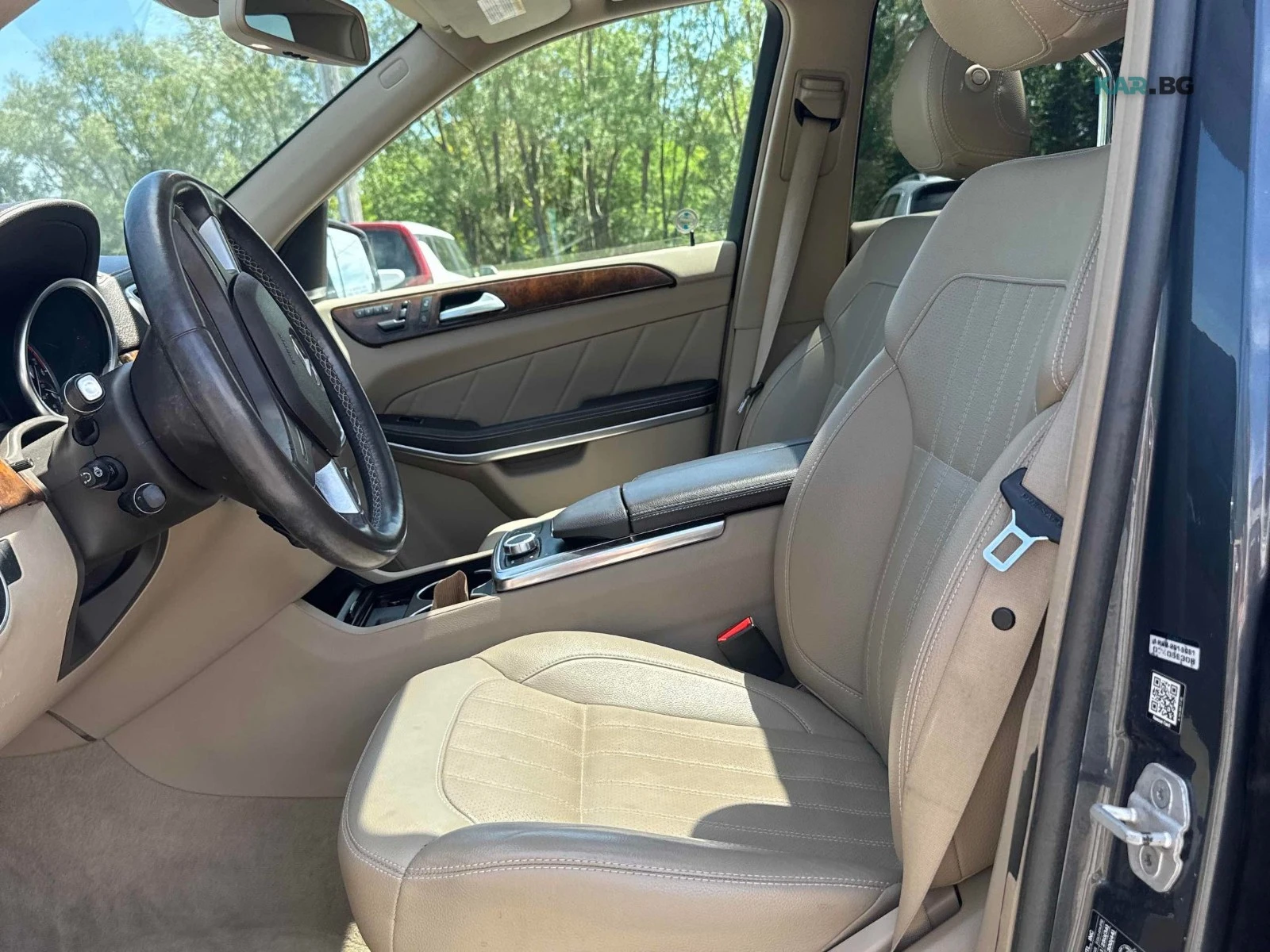 Mercedes-Benz GL 350 AMG* BLUETEC* KEYLESS* 360* ПОДГРЕВ, снимка 6 - Автомобили и джипове - 54835296