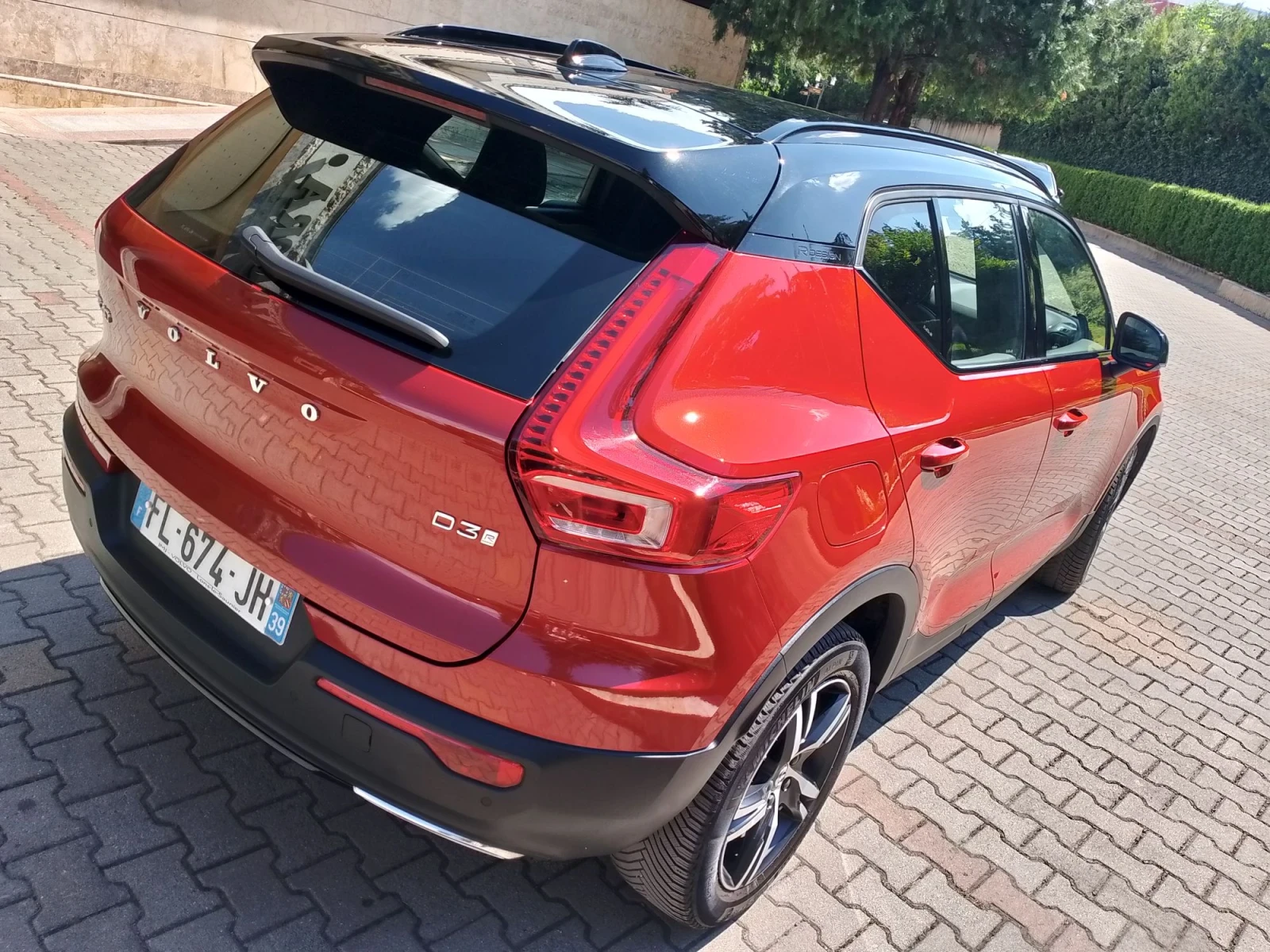 Volvo XC40 D3 -150cv R-design , снимка 5 - Автомобили и джипове - 55706722