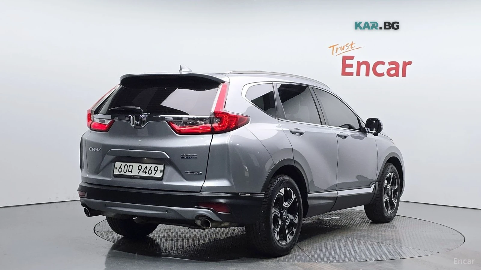 Honda Cr-v 1.5 Touring 4x4* HUD* КАМЕРА* НАВИ* ПАНО* КОЖА, снимка 2 - Автомобили и джипове - 56003332