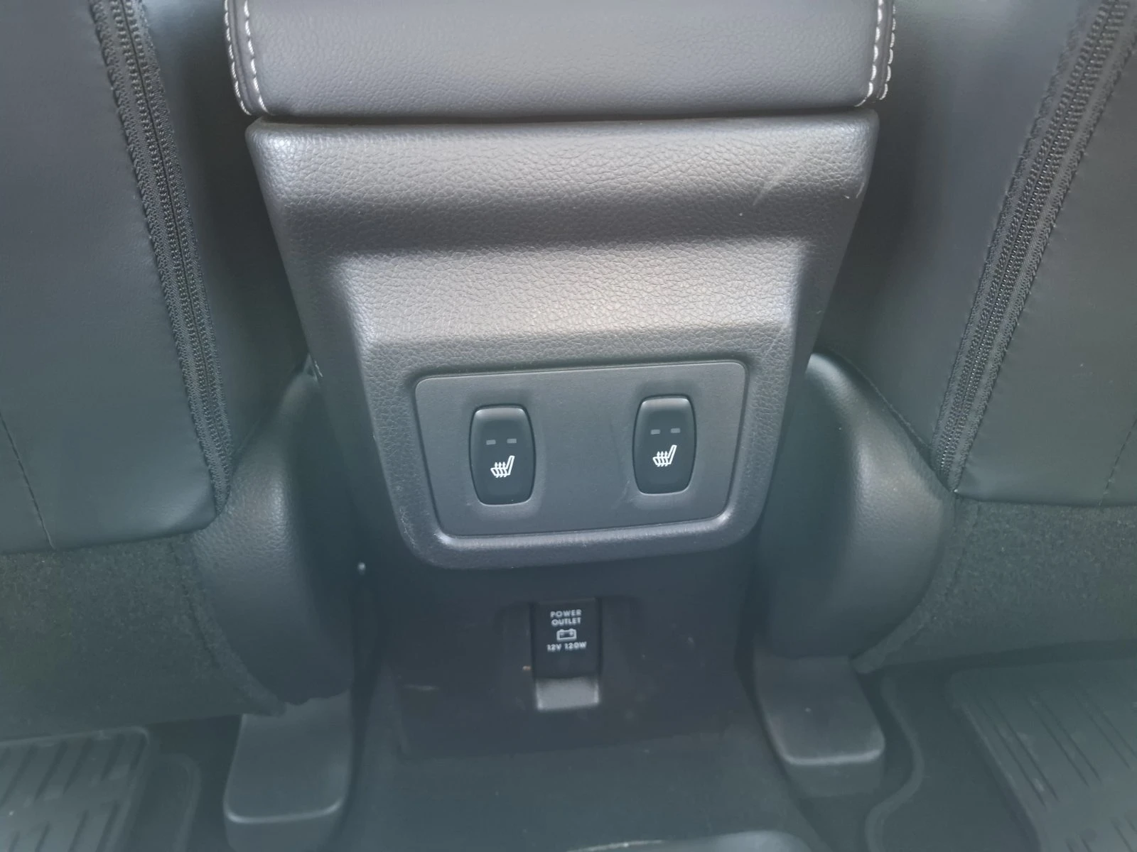 Mitsubishi Eclipse Cross INTENSE+ PHEV, снимка 15 - Автомобили и джипове - 56016462