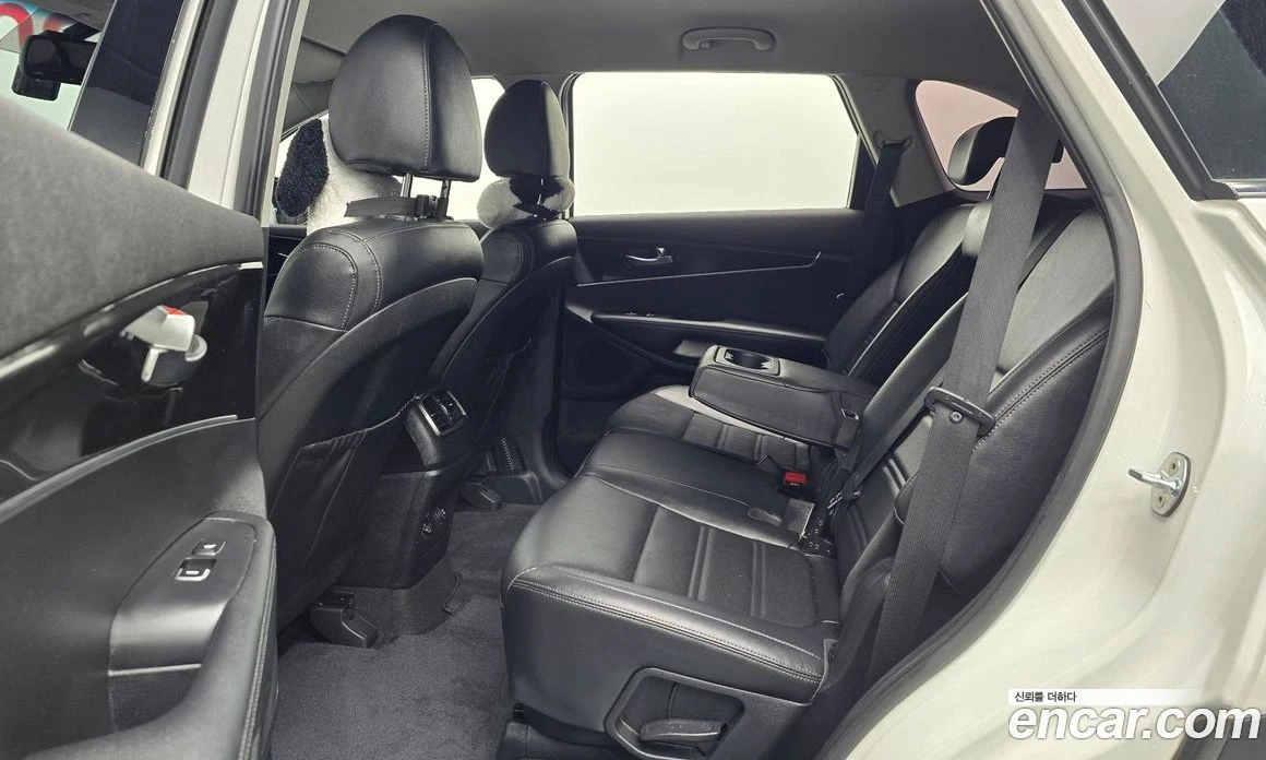 Kia Sorento Diesel 2.0 2WD Prestige, снимка 12 - Автомобили и джипове - 56155205