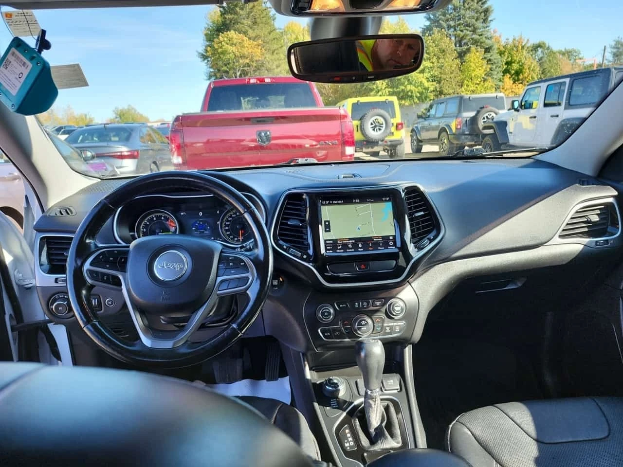 Jeep Cherokee * 4x4 Limited * CARFAX * , снимка 9 - Автомобили и джипове - 56655574