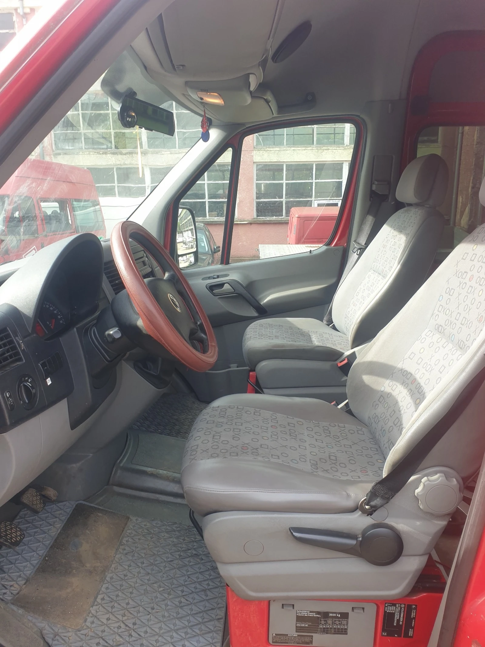 VW Crafter 2.5 TDI | Mobile.bg   11