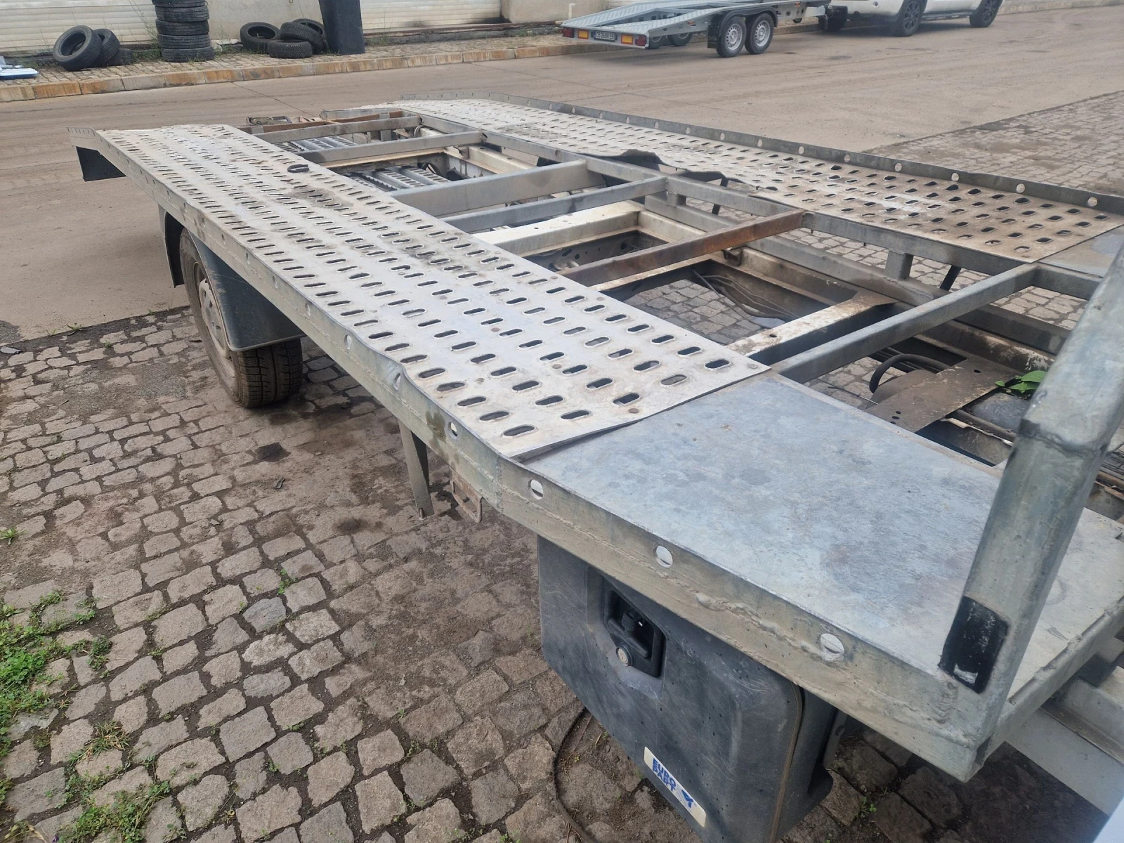 Mercedes-Benz Sprinter 311 Автовоз, снимка 4 - Бусове и автобуси - 54744500