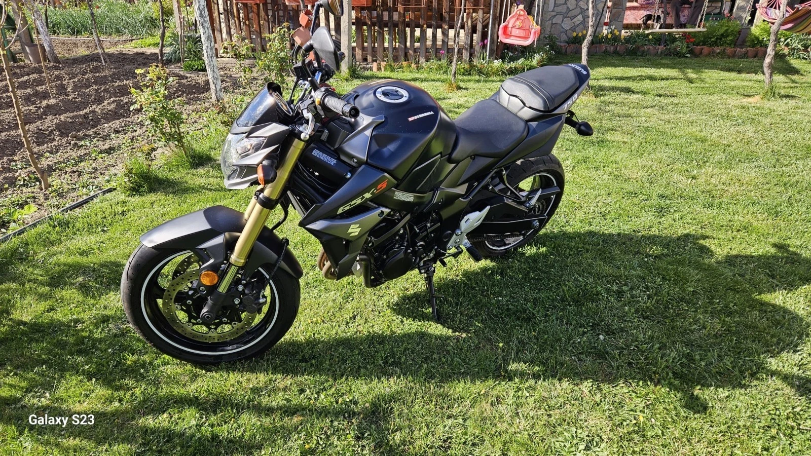 Suzuki Gsx GSX-S750  - изображение 2