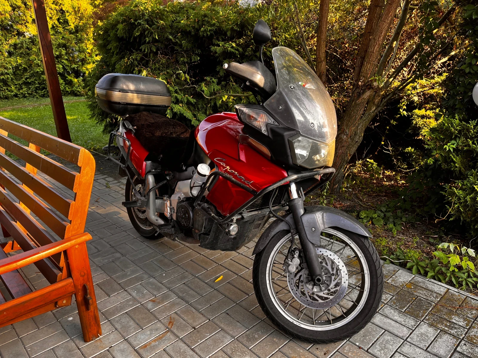 Aprilia Caponord  - изображение 2