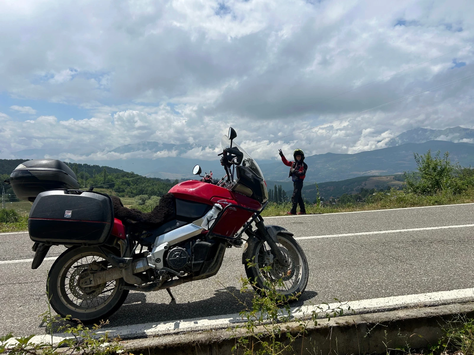 Aprilia Caponord  - изображение 5