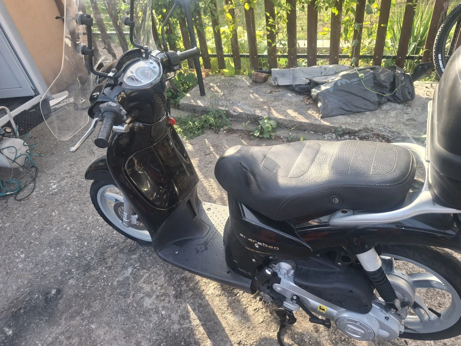 Aprilia Scarabeo 50сс 4 тактов - изображение 10