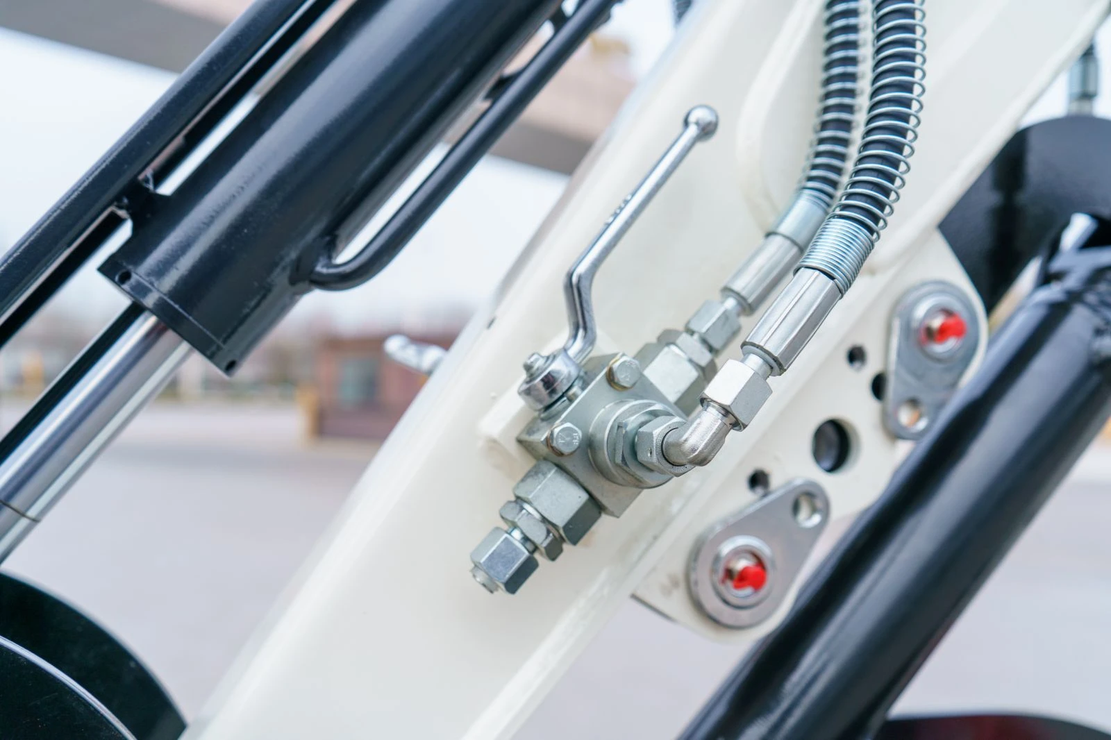 Багер ZETTRA Z15, снимка 10 - Индустриална техника - 53988632