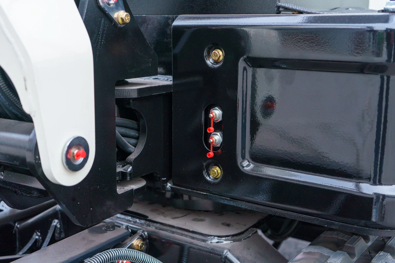 Багер ZETTRA Z15, снимка 11 - Индустриална техника - 53988632