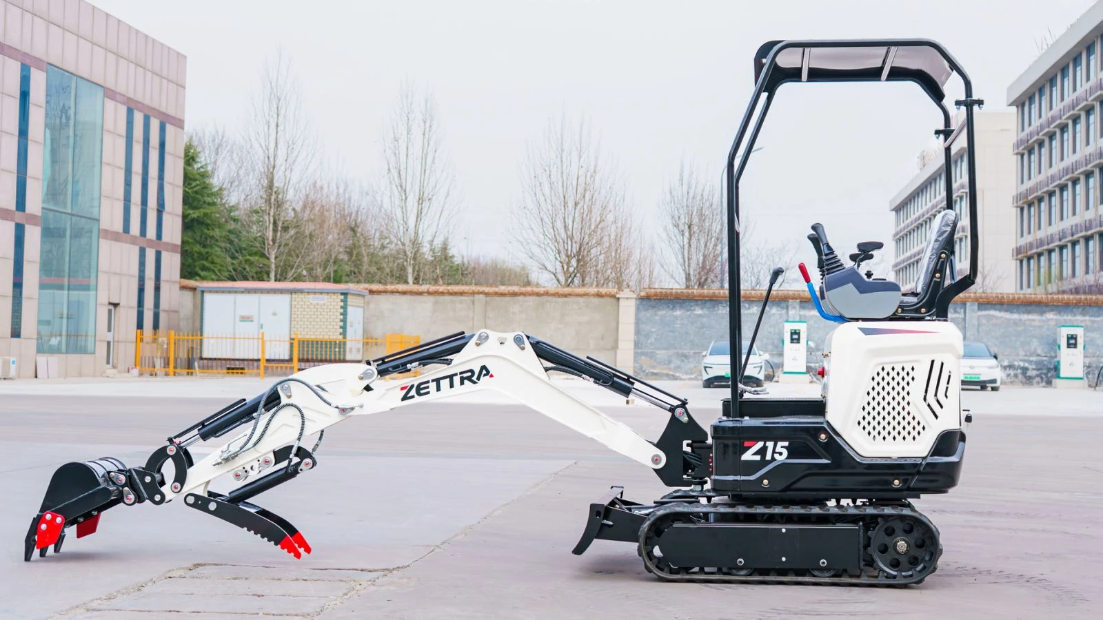 Багер ZETTRA Z15, снимка 2 - Индустриална техника - 53988632