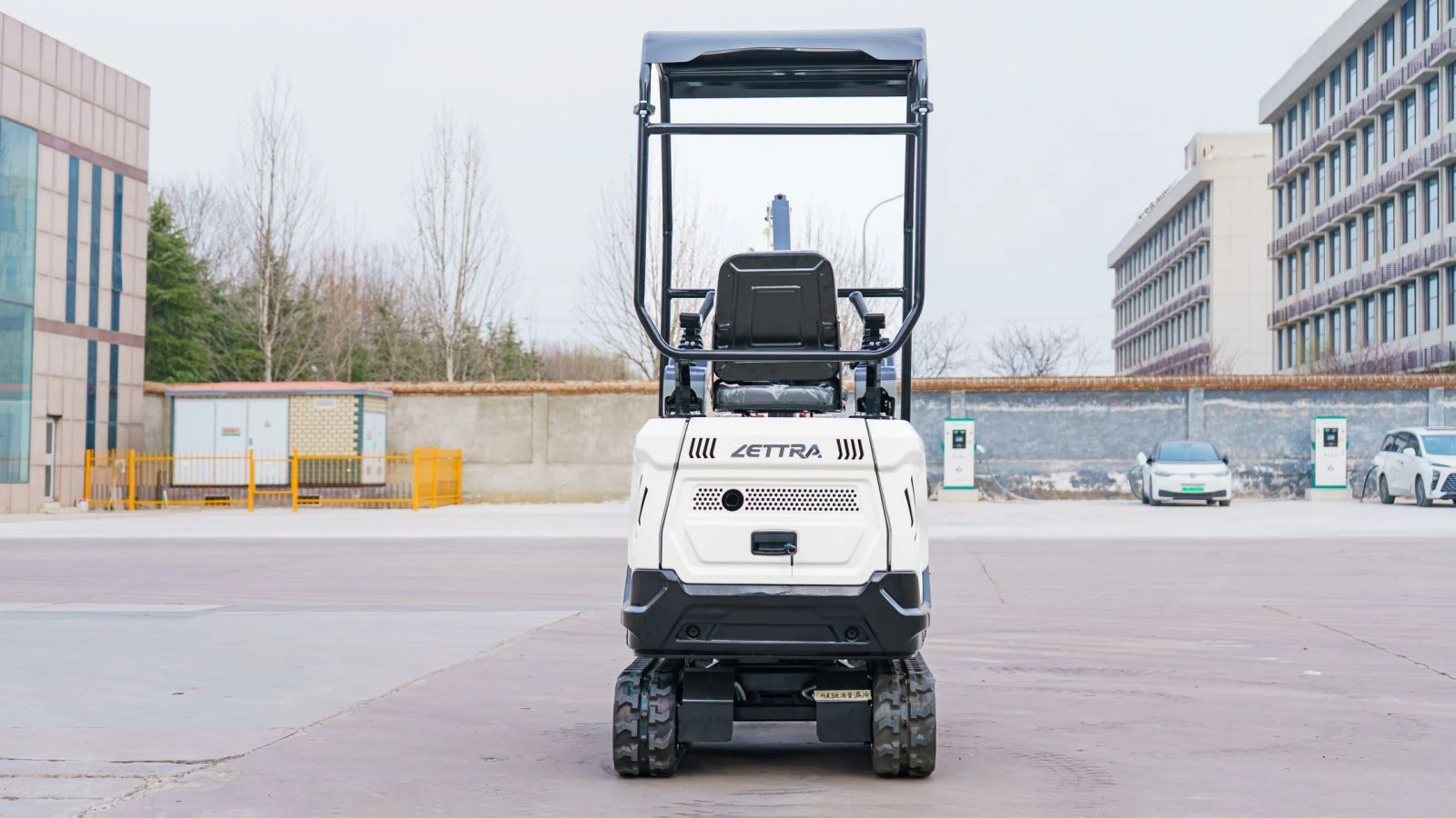 Багер ZETTRA Z15, снимка 7 - Индустриална техника - 53988632