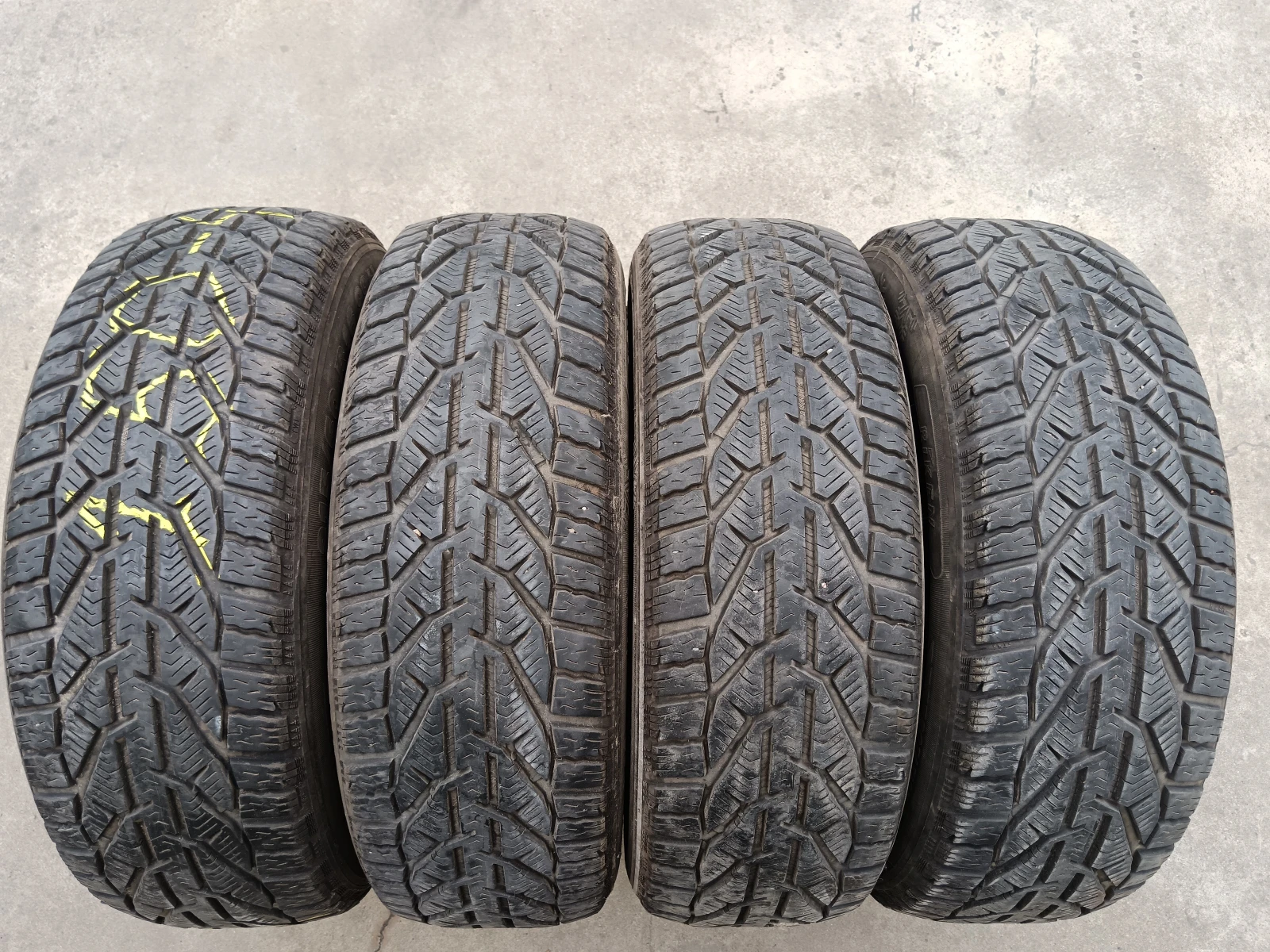 ���� 215/60R16 | Mobile.bg � ����������� 12