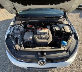 VW Golf 7. Electric, снимка 14