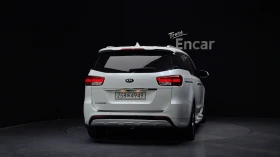 Kia Carnival 9 МЕСТНА * КРАЙНА ЦЕНА* CARFAX, снимка 4