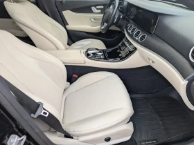 Mercedes-Benz E 300 * HEAD-UP * BURMESTER * PANO * LUXURY PKG * , снимка 13