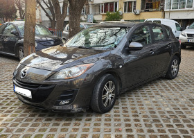 Mazda 3 С камера за паркиране, снимка 1 - Автомобили и джипове - 45426099