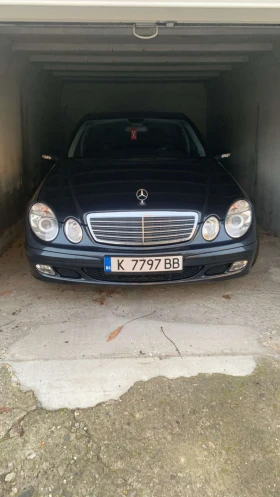 Mercedes-Benz E 270, снимка 16