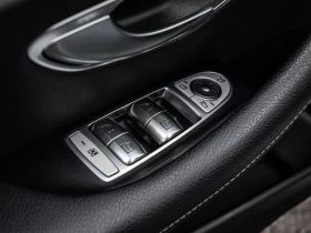 Обява за продажба на Mercedes-Benz E 400 4Matic / AMG PKG / PANO / BURMESTER ~53 800 лв. - изображение 8