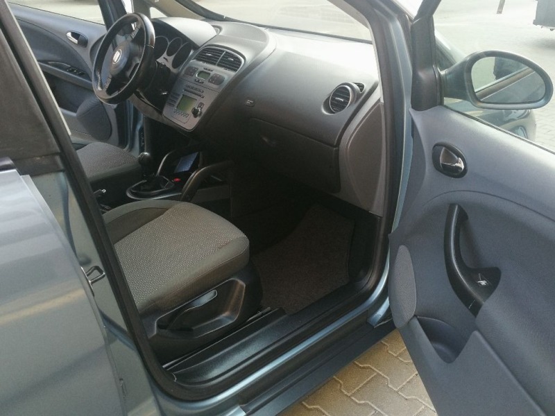 Seat Toledo, снимка 14 - Автомобили и джипове - 40021557
