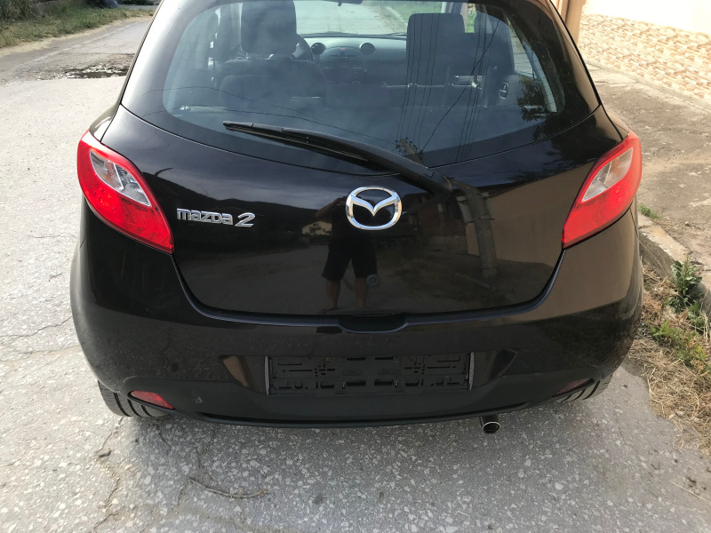Mazda 2 1.3I FACE , снимка 12 - Автомобили и джипове - 46318859