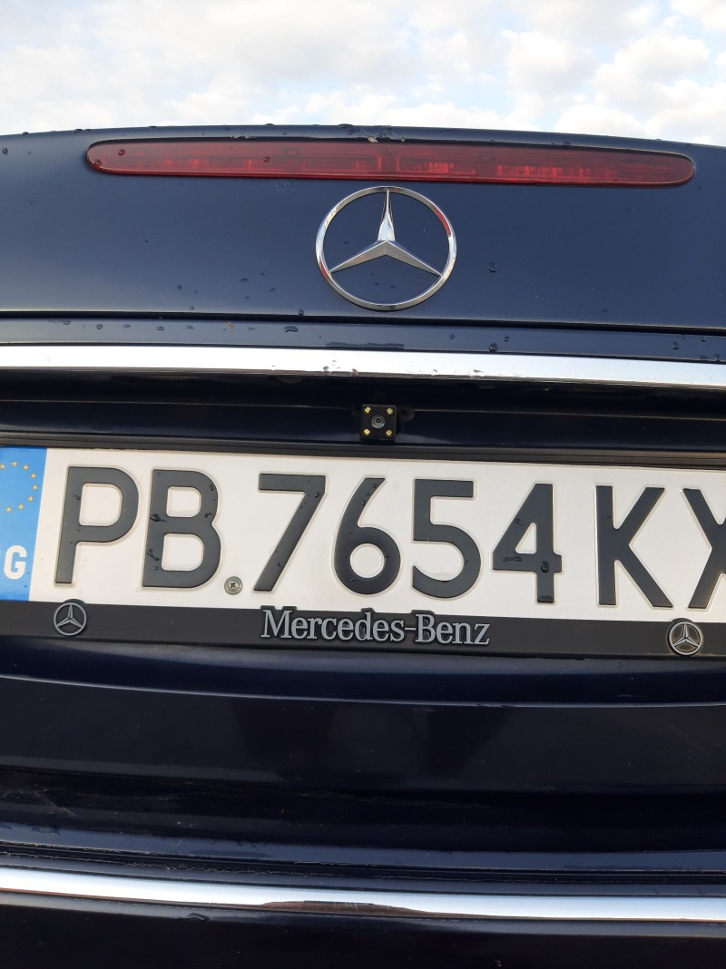 Mercedes-Benz E 220, снимка 14 - Автомобили и джипове - 46403951