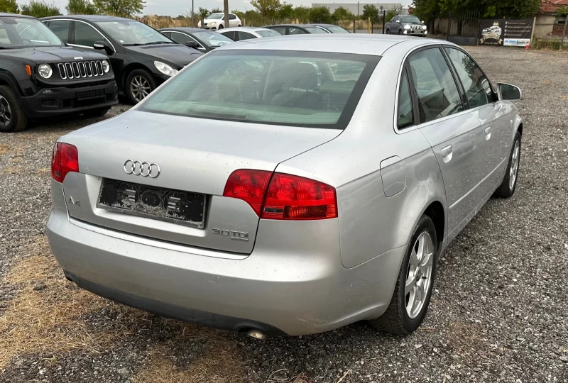 Audi A4 3.0 Навигация Кожа Автоматик, снимка 5 - Автомобили и джипове - 47342486