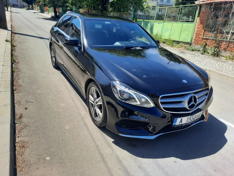 Mercedes-Benz E 220, снимка 1 - Автомобили и джипове - 48665260