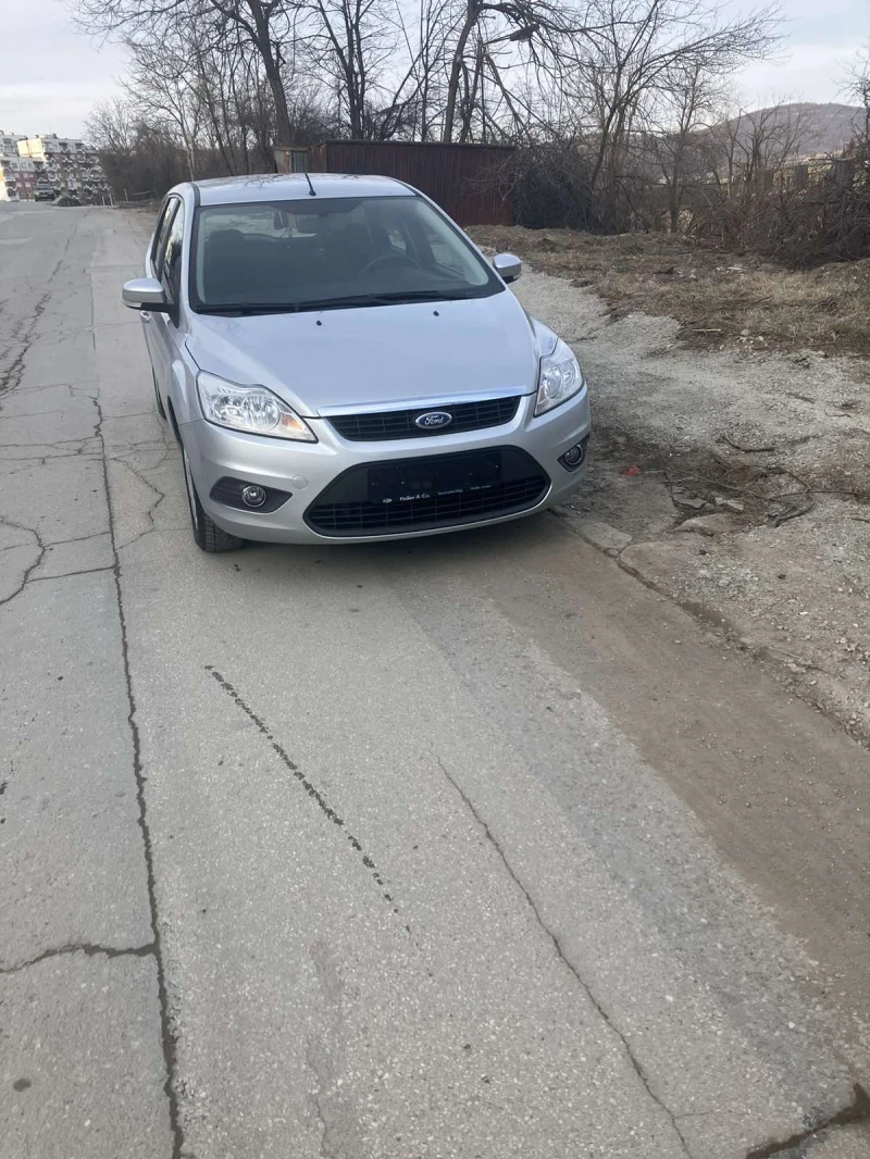 Ford Focus 1.6, снимка 2 - Автомобили и джипове - 49161578