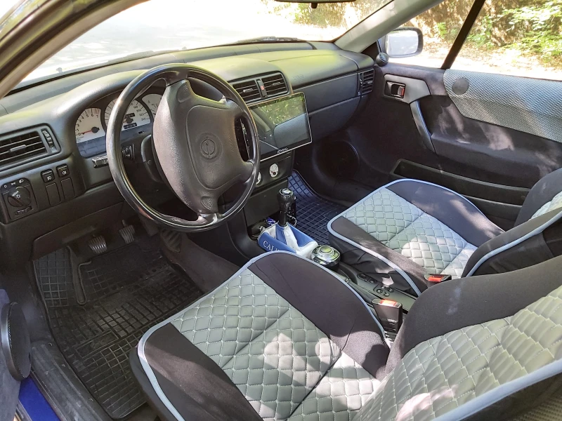 Opel Calibra 2.0 16v, снимка 10 - Автомобили и джипове - 52651126