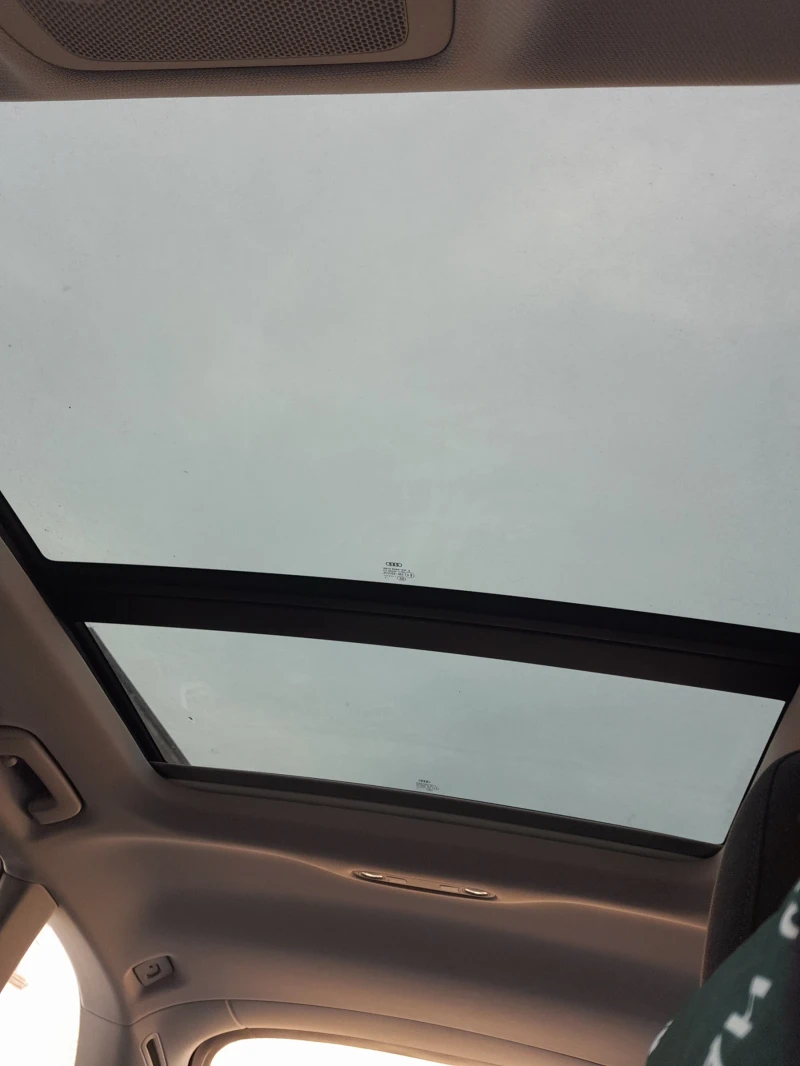 Audi A4 2.0, снимка 8 - Автомобили и джипове - 52702123