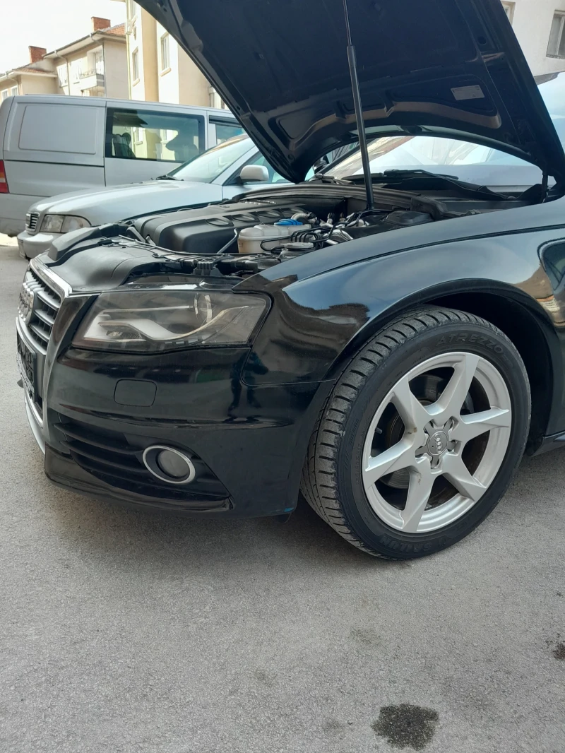 Audi A4 2.0, снимка 12 - Автомобили и джипове - 52702123