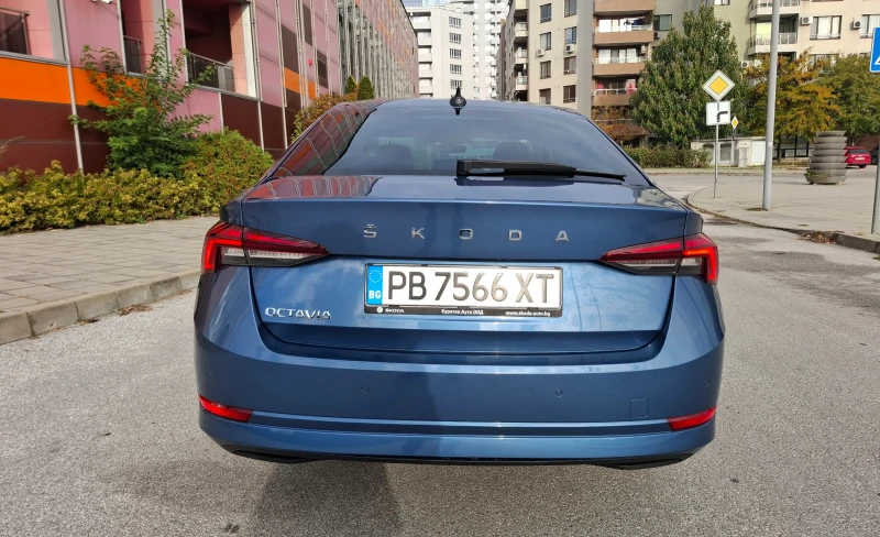 Skoda Octavia 2.0 TDI, снимка 9 - Автомобили и джипове - 52231047