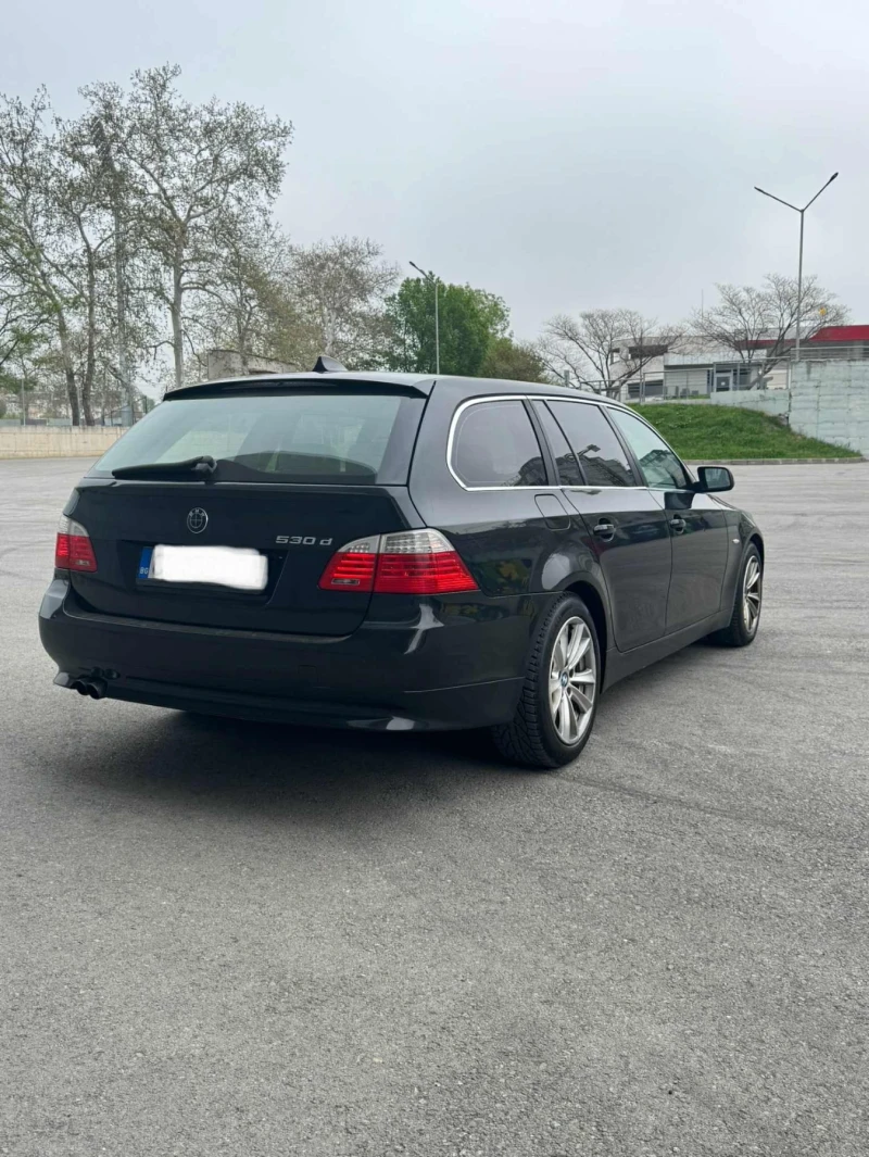 BMW 530 BMW 530 FACELIFT / X-DRIVE / PANORAMA, снимка 6 - Автомобили и джипове - 52533623