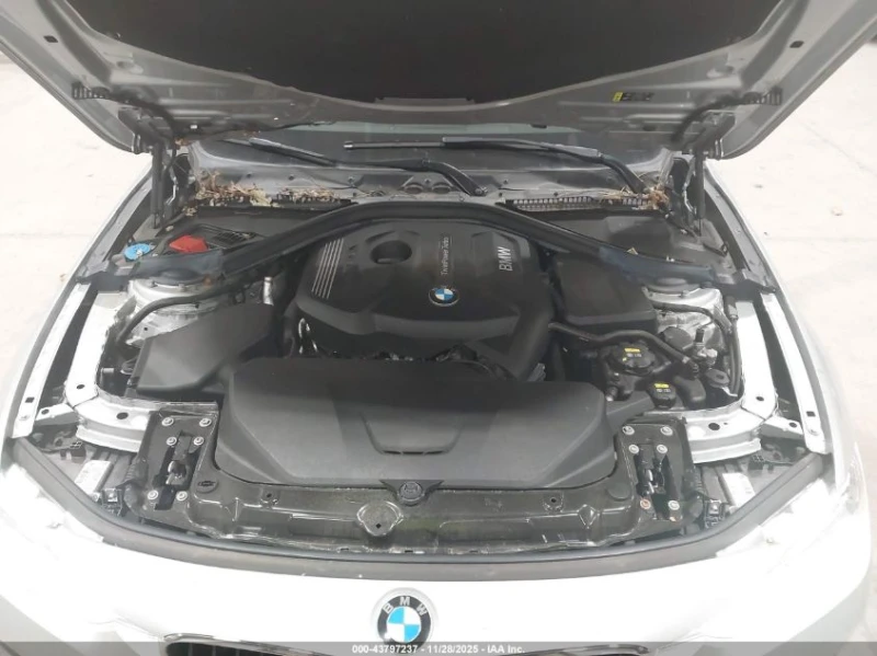 BMW 330 2l I xDrive, снимка 10 - Автомобили и джипове - 53237464