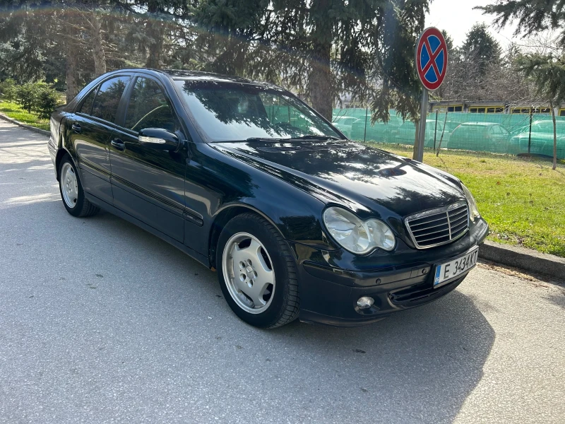 Mercedes-Benz C 200 CDI 6скорости, снимка 11 - Автомобили и джипове - 53537749