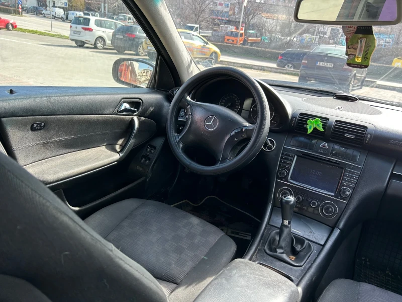 Mercedes-Benz C 200 CDI 6скорости, снимка 8 - Автомобили и джипове - 53537749
