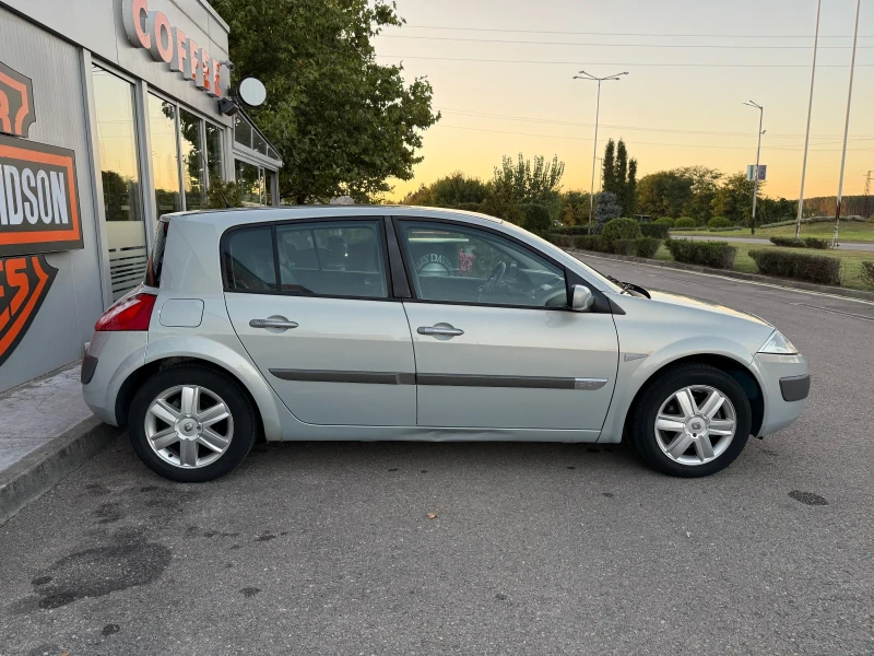 Renault Megane, снимка 6 - Автомобили и джипове - 53597759