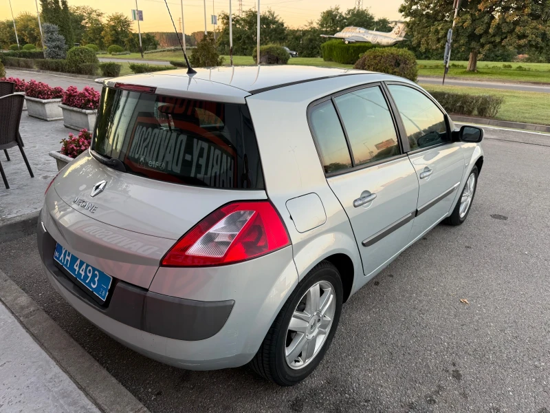 Renault Megane, снимка 4 - Автомобили и джипове - 53597759
