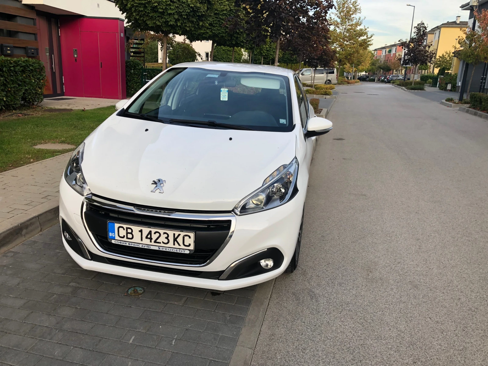 Peugeot 208 1.6HDI* N1* КРУИЗКОНТРОЛ* EURO5 - изображение 3