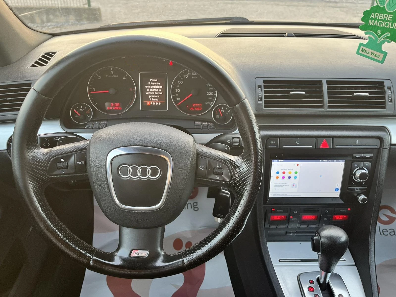 Audi A4 3.0TDI S-Lline Quattro - изображение 10