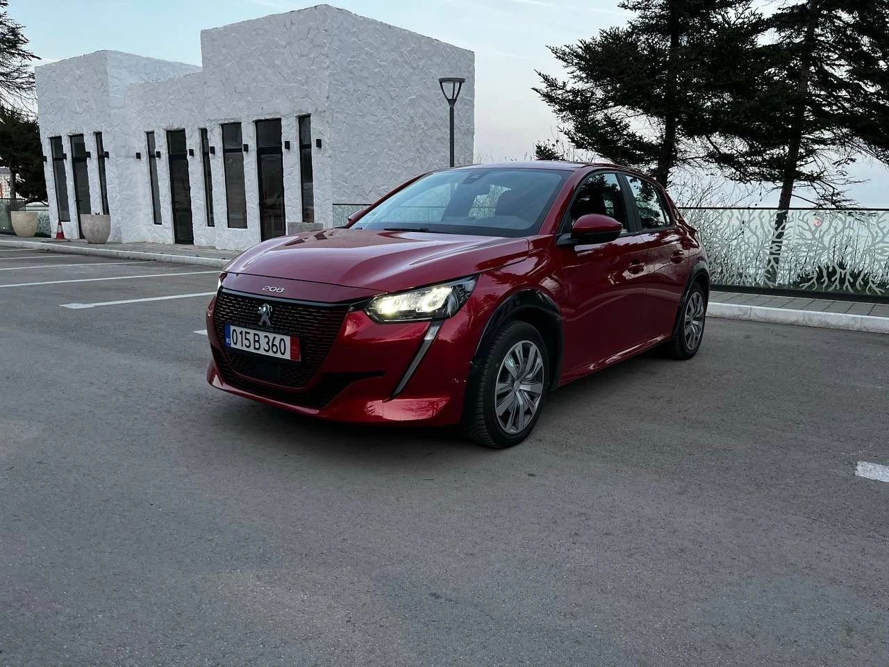 Peugeot 208 e-208 Active | Mobile.bg — изображение 1