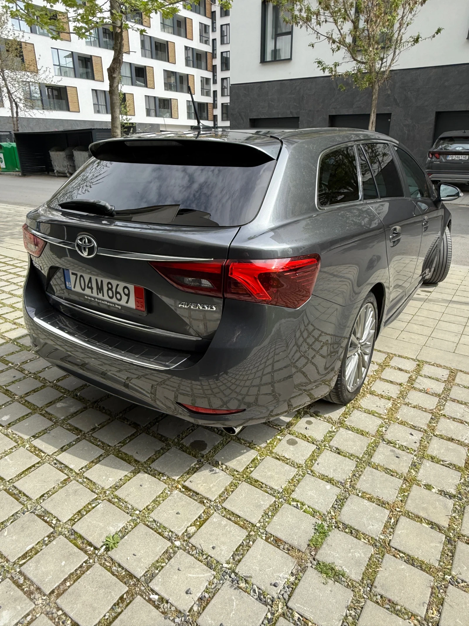 Toyota Avensis 2.0 d4d Пълен сервиз в Тойота - изображение 5