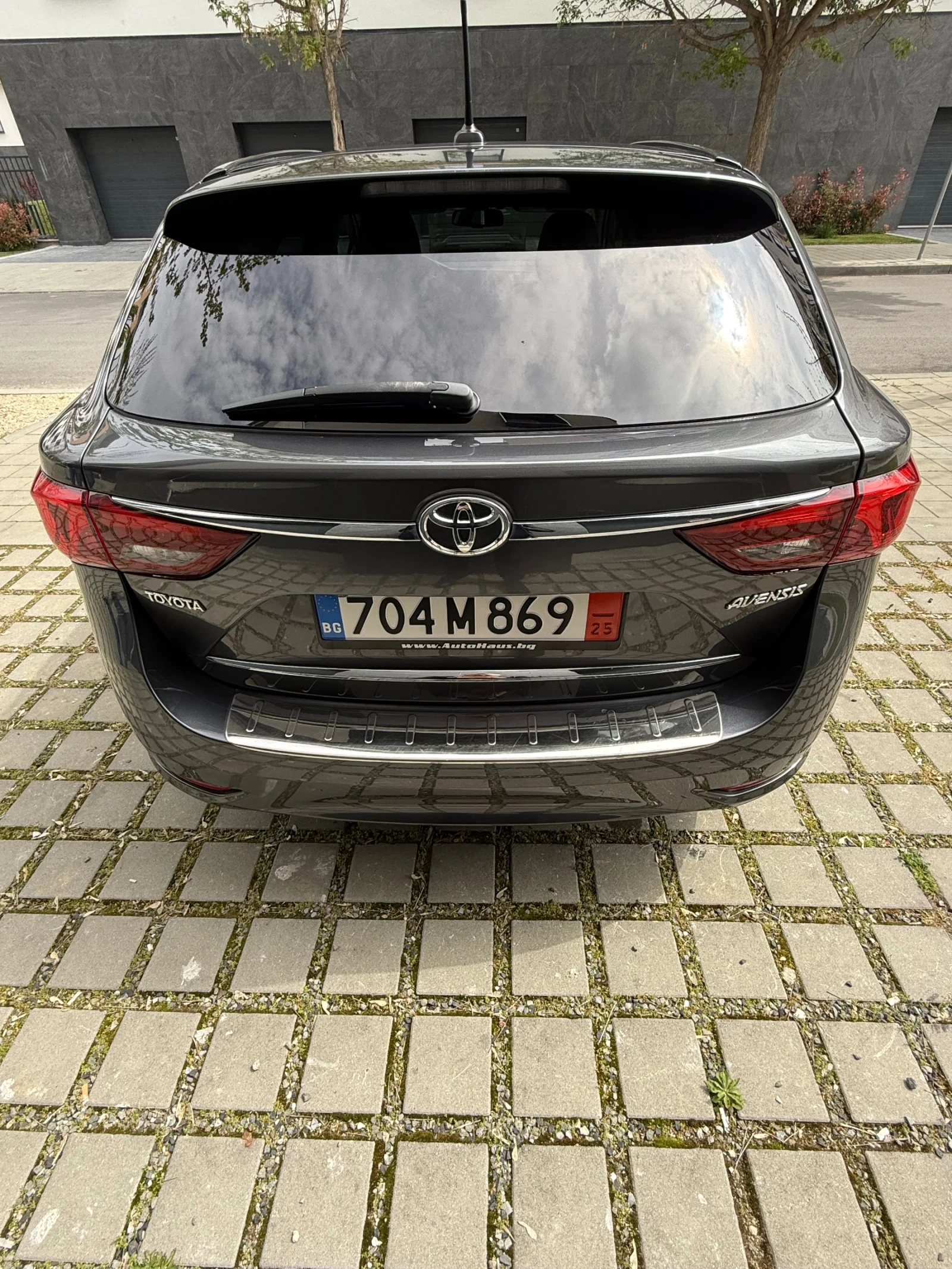 Toyota Avensis 2.0 d4d Пълен сервиз в Тойота - изображение 6